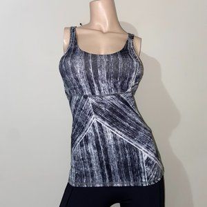 Lululemon Crossback Tank - Size 6